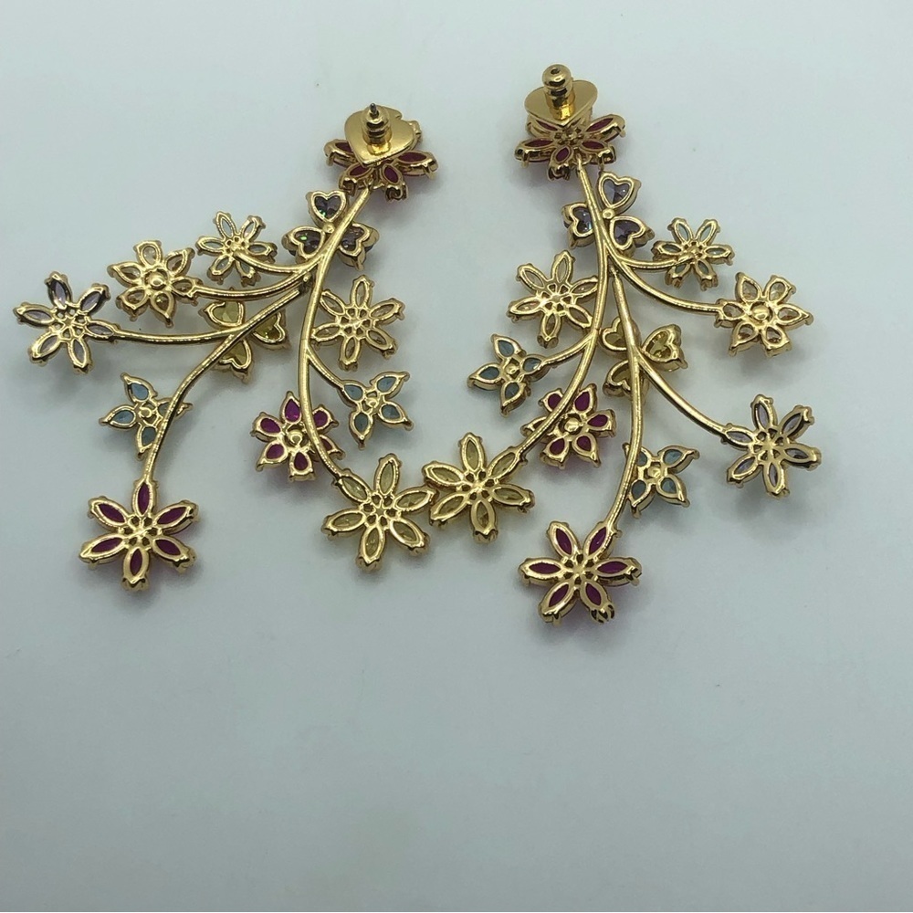 Kate Spade New York First Bloom Floral Drop Earrings Gold Tone 2.8” L / 2.2” W - Picture 6 of 8
